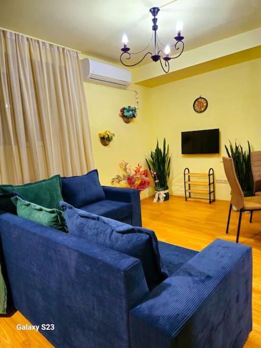 Apartment In The Old District 第比利斯 外观 照片